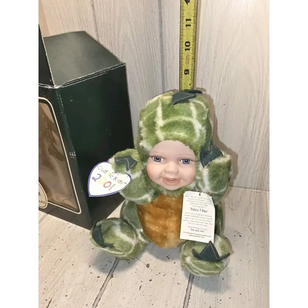 Geppeddo Cuddle Kids Tracy T-Rex Dinosaur Stuffed Plush Doll Porcelain Face NIB